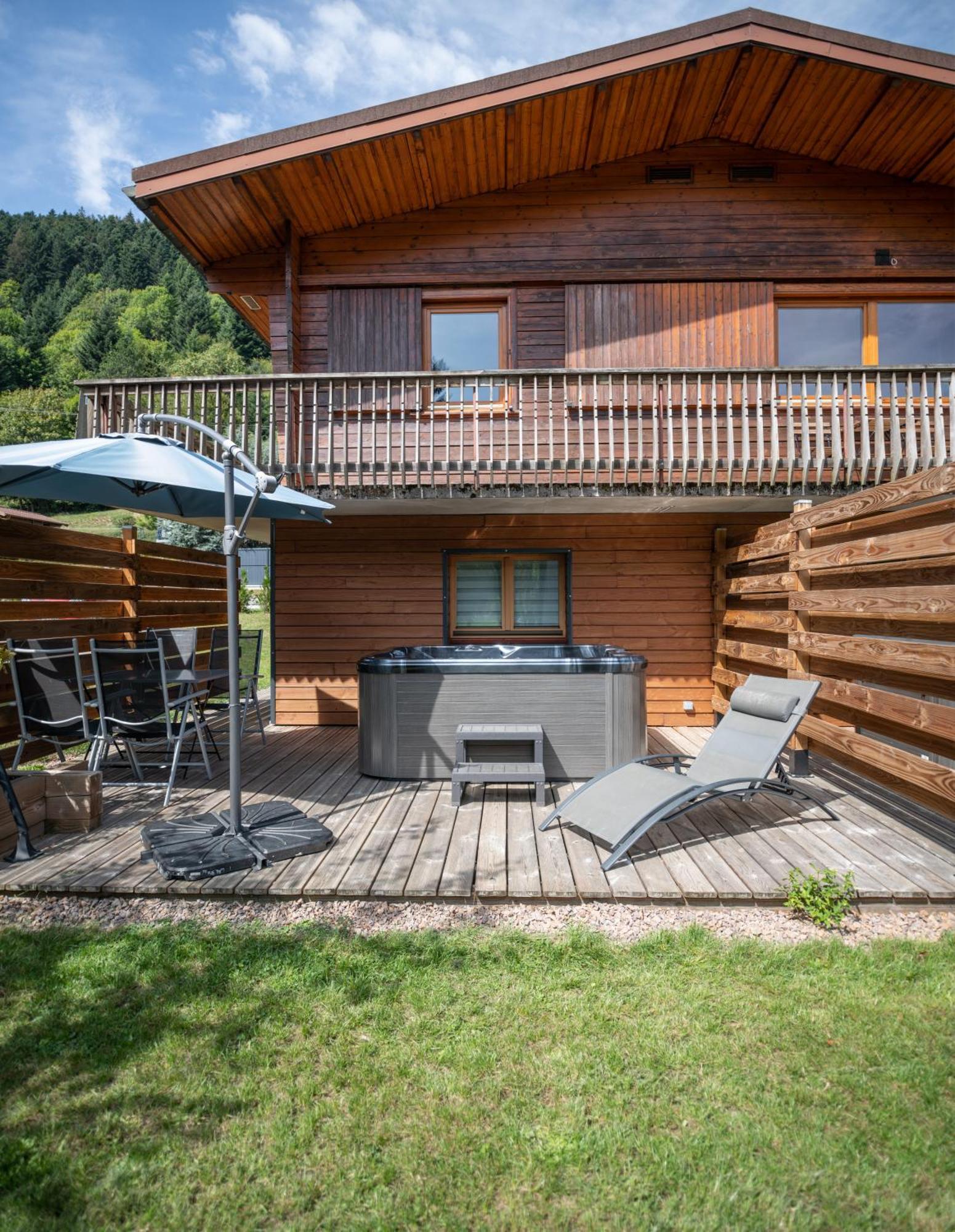 Chalets Du Bouchot & Jacuzzi Privatif Proximite Gerardmer & La Bresse Rochesson Exteriör bild